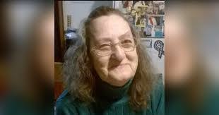 Lorena Robinson's Instagram, Twitter & Facebook