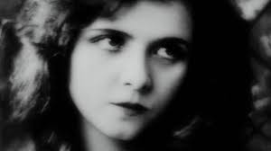 La misteriosa muerte de Olive Thomas, "la mujer más hermosa del mundo"