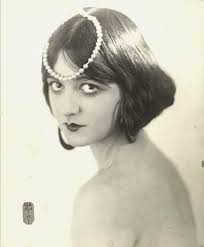 Molly Ringwald's early life and family background