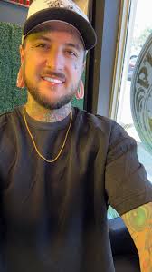 Alright alright what does it look like I listen to ?