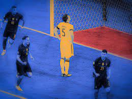 Mats hummels is a defender who has appeared in 33 matches this season in bundesliga, playing a total of 2817 minutes.mats hummels concedes an average of 1.34 goals for every 90 minutes that the player is on the pitch. We Are All Mats Hummels The Ringer