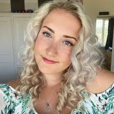 Skye Dennis's Instagram, Twitter & Facebook