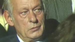 René Lévesque dies from massive heart attack in 1987