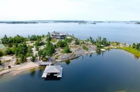 Cottage Of The Week: $2.7 Million For A Georgian Bay Beach House With A  Waterside Sauna - Toronto Life
