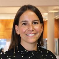 Sandra Rossiter's Instagram, Twitter & Facebook