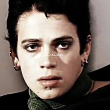 pretty crier. #haydenchristensen #lifeasahouse #haydenchristensenedit  #whenyouwereyoung