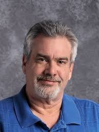 Travis Earp's Instagram, Twitter & Facebook