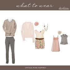 What To Wear For Your Photo Shoot What To Wear Family Outfits How To Wear