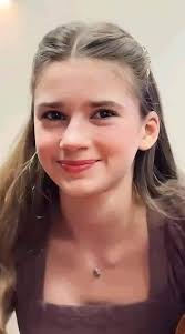 Proud parent performs with daughter in Taiwan