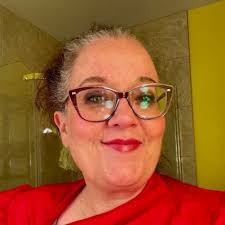 Amy Eberhard Leeke (@AKLeekeable)