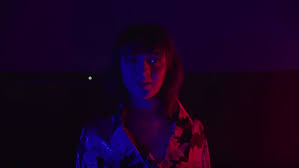 Session stars maisie 80 : Maisie Williams Collaborates With Alice Phoebe Lou For Galaxies Video Kqzr The Reel