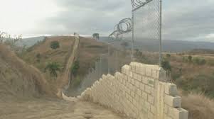 Relations have long been complex due to the substantial ethnic and cultural differences between the two nations and their sharing of the island of hispaniola, part of the greater antilles archipelago in the caribbean region. Haitianos Reaccionan A Anuncio De Republica Dominicana Sobre Muro Wfla