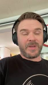 Check that looping class out September 22nd I will walk you thru from the  very beginning even if you've never touched a looping pedal. Link in bio.