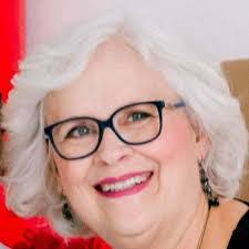 Kathy Files's Instagram, Twitter & Facebook