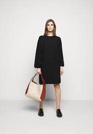 Maybe you would like to learn more about one of these? Coach Colorblock Hadley Hobo Shopping Bag Ivory Red Sand Multi Offwhite Zalando De