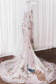 A Gorgeous Flowy Cinobi Cheongsam With Peacock And Floral Embroidery You Loved The Cheongs Cheongsam Wedding Embroidered Wedding Dress Chinese Wedding Dress