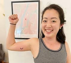 Stephanie Gullo's Instagram, Twitter & Facebook