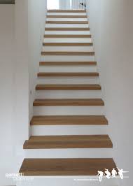 Auf der treppe ist das 96. Original Treppenkantenprofile Parkett Agentur Shop Treppe Haus Treppe Treppen Design