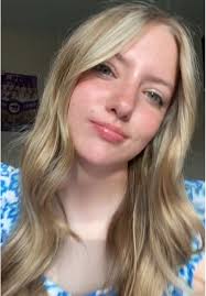 Stacey Blosser's Instagram, Twitter & Facebook