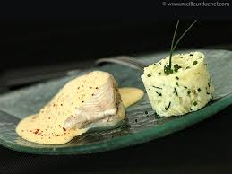 Filet De Turbot Au Sabayon De Champagne Recette Recette De Turbot Recette Recettes De Cuisine
