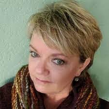 Donna Charboneau's Instagram, Twitter & Facebook