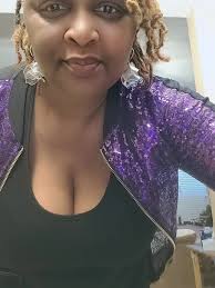 Temi Fagbenle shows off the birthday fit 😮‍💨