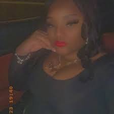 Portia Sullivan's Instagram, Twitter & Facebook