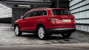 Skoda is trying to capture the market of the bigger ladder frame suvs like the. Skoda Kodiaq Review 2021 Top Gear