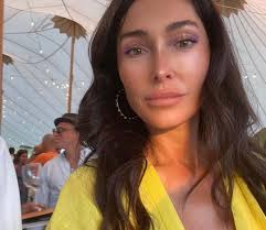 Dara Tomanovich: Wiki, Bio, Age, Family, Height, Boyfriend, Arrest, Net  Worth