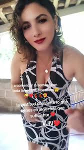 #charangueando #alfredoelpulpoysusteclados #mujerconactitud #baile  #tiktokviralenparati 💃💃🥰❤️😜🌹😘