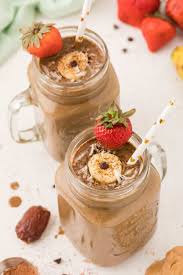 There's a right way to make a smoothie for weight gain, and the formula includes a. Weight Gain Chocolate Smoothie Clean Eating Kitchen