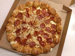 Popeyes has over 2,000 restaurants in over 22 countries in the world making it the second largest fast food chicken restaurant. Review Pizza Hut 3 Cheese Stuffed Crust Pizza The Impulsive Buy