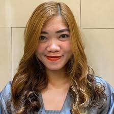 𝐓𝐡𝐢𝐬 𝐡𝐚𝐢𝐫 𝐡𝐚𝐬 𝐚 𝐡𝐢𝐠𝐡𝐥𝐢𝐠𝐡𝐭𝐬 𝐛𝐮𝐭 𝐬𝐡𝐞 𝐬𝐭𝐢𝐥𝐥  𝐠𝐨𝐭 𝐚 𝐩𝐞𝐫𝐦 𝐟𝐫𝐨𝐦 𝐨𝐮𝐫 𝐟𝐢𝐥𝐢𝐩𝐢𝐧𝐚 𝐡𝐚𝐢𝐫𝐬𝐭𝐲𝐥𝐢𝐬𝐭.  𝐏𝐞𝐫𝐦 𝐢𝐬 𝐧𝐨𝐭 𝐠𝐨𝐨𝐝 𝐟𝐨𝐫 𝐭𝐡𝐨𝐬𝐞 𝐰𝐡𝐨 𝐡𝐚𝐝 𝐚  𝐡𝐢𝐠𝐡𝐥𝐢𝐠𝐡𝐭𝐬 𝐛𝐮𝐭 𝐮𝐭𝐬 ...