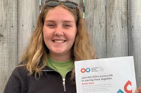 Blood sport: Orillia student needs blood donors to aid scholarship bid