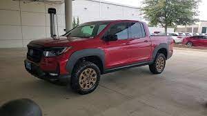 It has a more comfortable ride than most pickup trucks, and it handles corners better too. 2021 Hpd Ridgeline With 3 5 Lift Kit Hondaridgeline