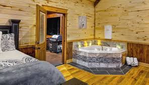 The new 5300 bale king processor shares all the reliable features and benefits with its sibling the 5200, with a few added upgrades such as: Mountain Hideaway Outdoor Wood Burning Fireplace Hot Tub Jetted Tub King In Broken Bow Ok Expedia