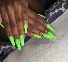 link all my designs are made with only nail polishes or acrylic paints, its my real nails. Pinterest Ig Jaelynstlewis Green Acrylic Nails Neon Green Nails Long Nails