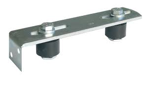 Decouvrez une large selection de portails coulissants chez leroy merlin. Guide Acier Zingue H 300 X L 40 X P 70 Mm Leroy Merlin