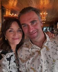 Mara Hudson's Instagram, Twitter & Facebook