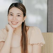 Kimberly Borja's Instagram, Twitter & Facebook