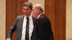 (φωτο) φρικτό τροχαίο βρήκε η 26χρονη μαρίνα κοκκίνη ανήμερα των χριστουγέννων, όταν οδηγώντας το αυτοκίνητό της στον επαρχιακό δρόμο ηγουμενίτσας. Efarmogh Toy Nomoy Gia Tis Ekloges Stis Omospondies Zhthse O Aygenakhs Apo Ton Grammeno