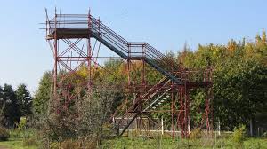 The forstbotanischer garten tharandt, also known as the sächsisches landesarboretum, is an arboretum maintained by the dresden university of technology. Im Forstbotanischen Garten Tharandt Aussichtsplattform Mapio Net