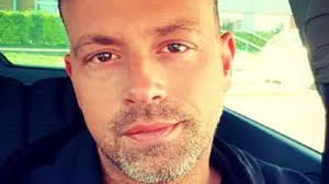 Mário Ribeiro do Big Brother 1 faz COMENTÁRIO HOMOFÓBICO: "Como andam os  homens… fingem serem mulheres"