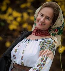 Sofia vicoveanca download free and listen online. Sofia Vicoveanca Biografie