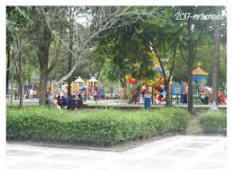 3.09821, 101.59483) is the largest public park in petaling jaya, selangor. Me As Mrsenoxis Santai Petang Di Taman Bandaran Kelana Jaya