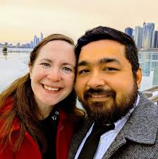 This is why you shouldn't let your 3 year old play unsupervised. It was the  only one I had, don't even know how to get another one 😭