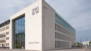 Finanzen jederzeit und überall im blick. Volksbank Erkelenz Aip Unternehmensgruppe