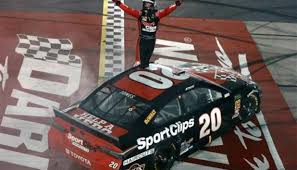 Before a race starts, after you hear the announcer say start your engines, repeatedly tap a and you will get extra boost. Erik Jones 2020 Fantasy Nascar Preview Ifantasyrace Com