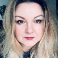 1500+ profilů „Toia“