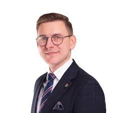 Robert Sobkowiak's Instagram, Twitter & Facebook